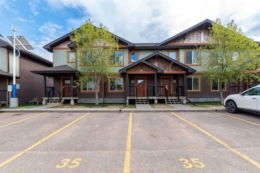 4008 41 Avenue Lloydminster SK S9V 1Y5