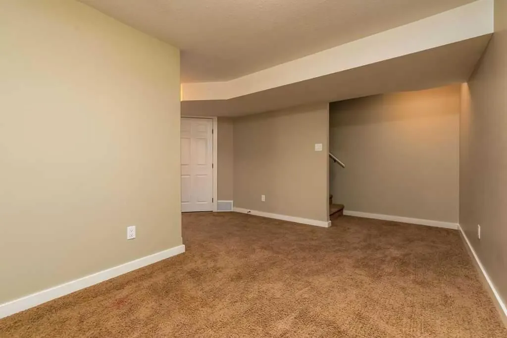 4008 41 Avenue Lloydminster SK S9V 1Y5