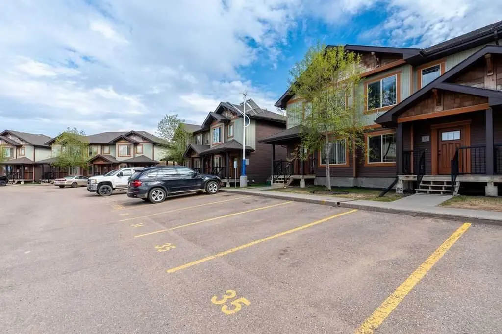 4008 41 Avenue Lloydminster SK S9V 1Y5