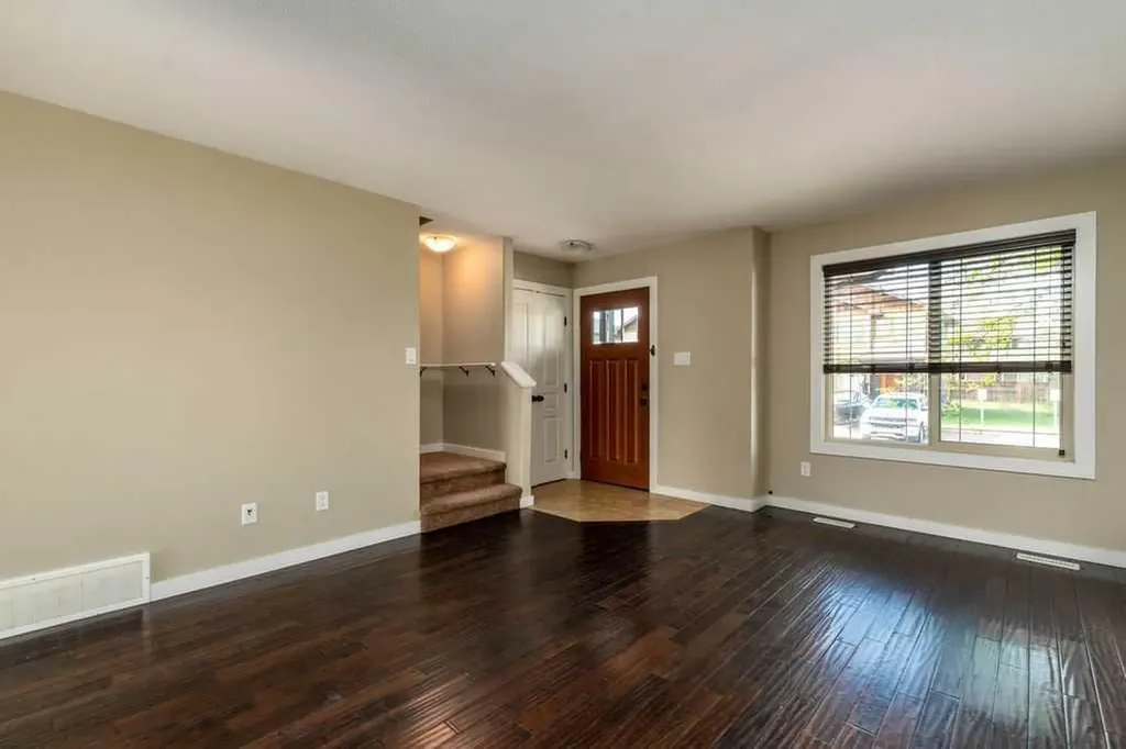 4008 41 Avenue Lloydminster SK S9V 1Y5