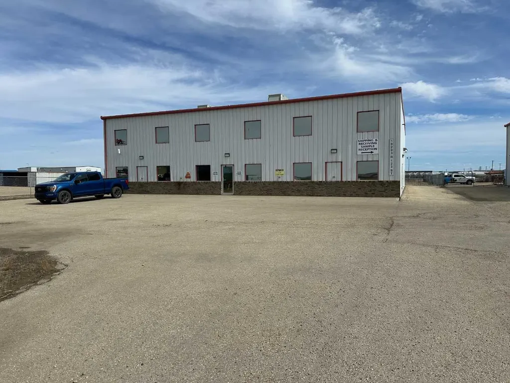 10203B 123 Street Grande Prairie AB T8V8B7