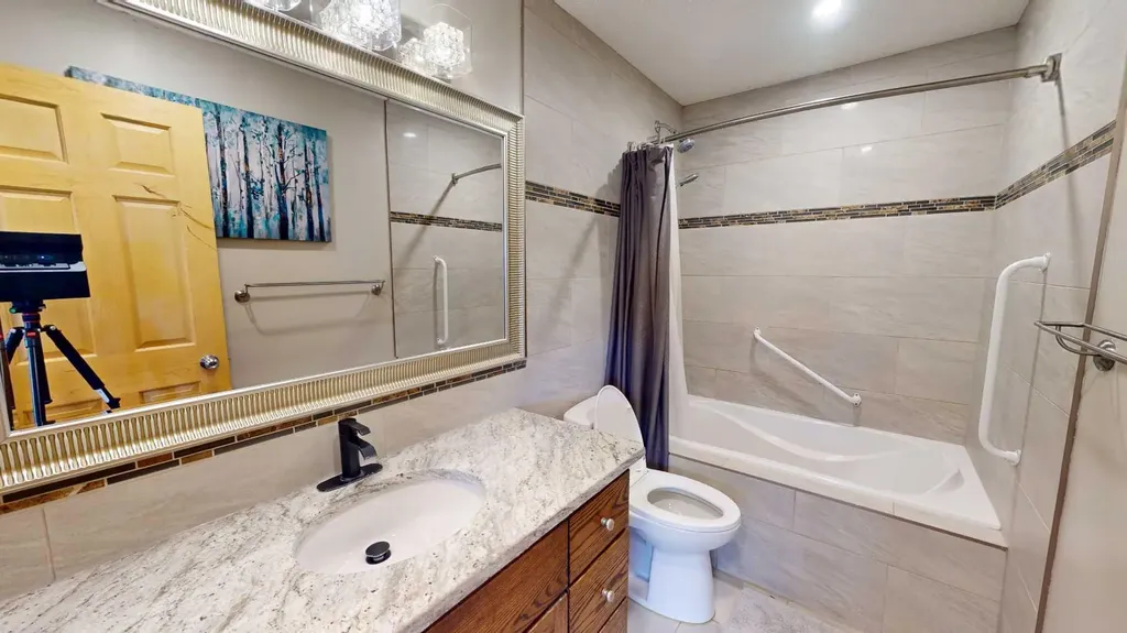 117 Midcrest Crescent SE Calgary AB T2X 1B4