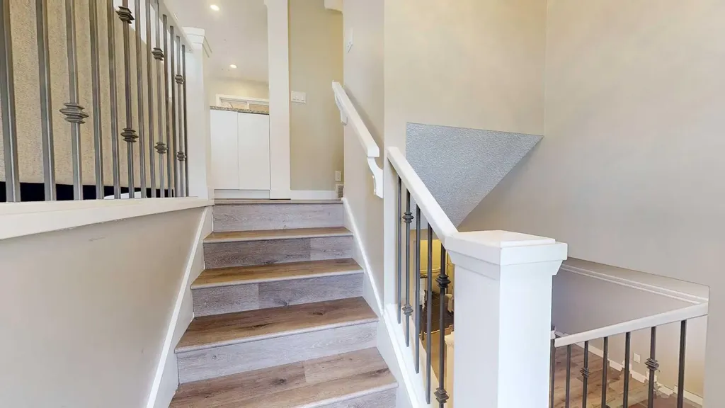 117 Midcrest Crescent SE Calgary AB T2X 1B4