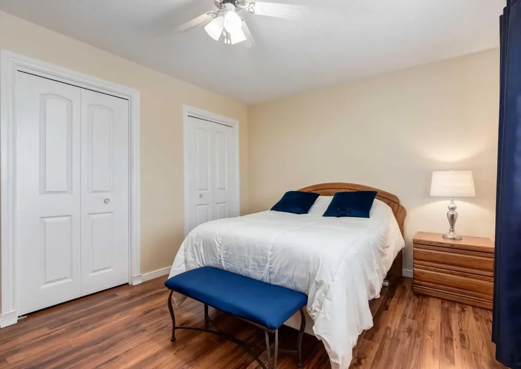 332 Pinemont Road NE Calgary AB T1Y1V7