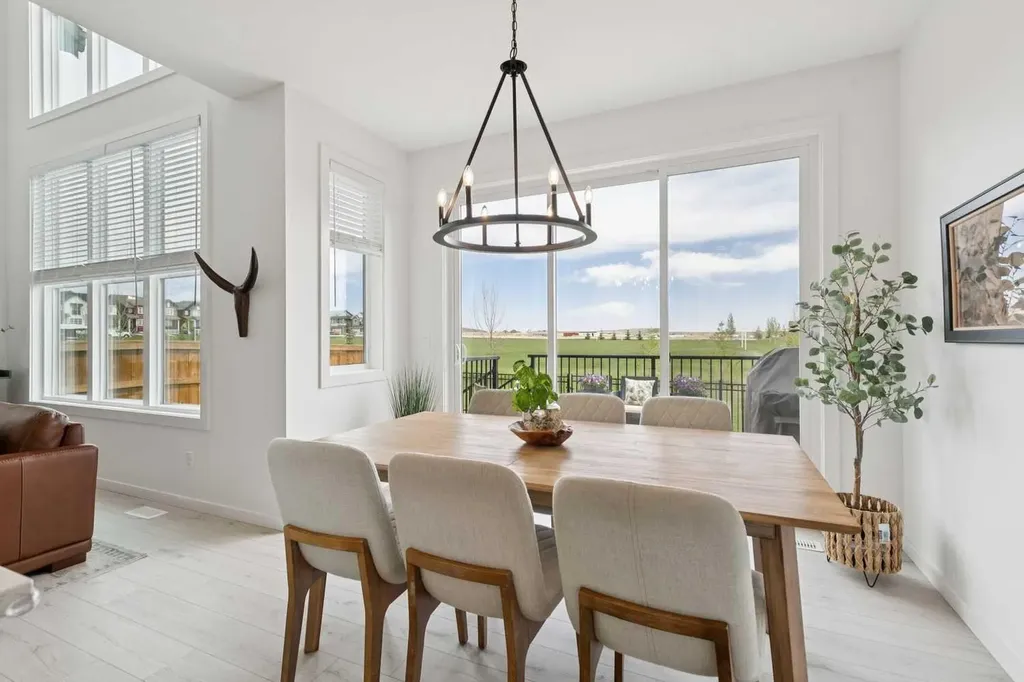 820 Langholm Drive SE Airdrie AB T4A3N3