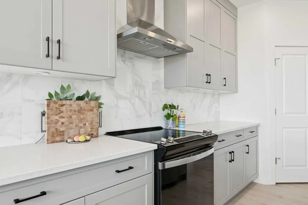 820 Langholm Drive SE Airdrie AB T4A3N3