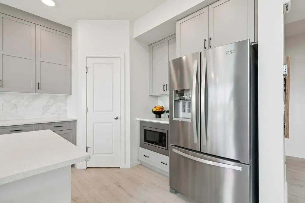 820 Langholm Drive SE Airdrie AB T4A3N3
