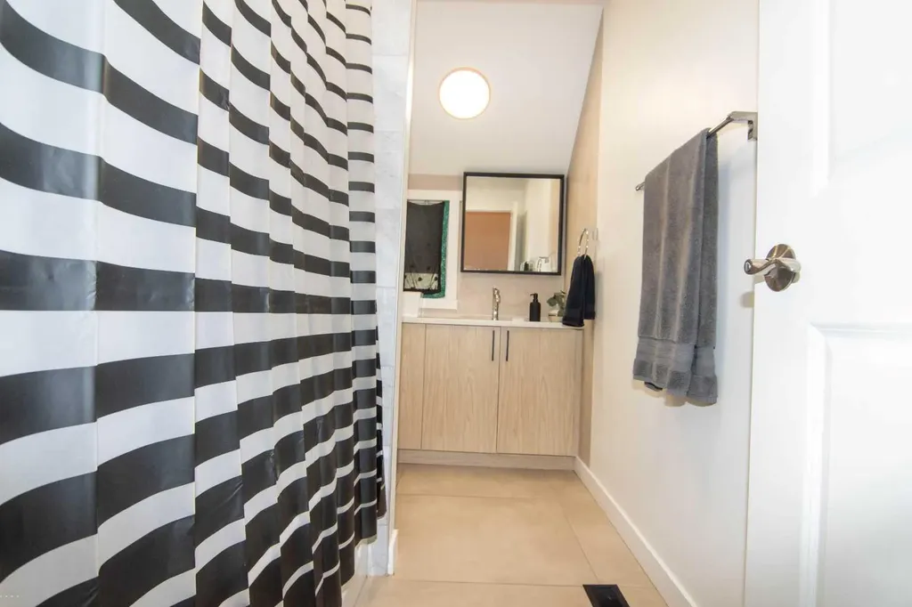 235 Avonburn Road SE Calgary AB T2H1N9