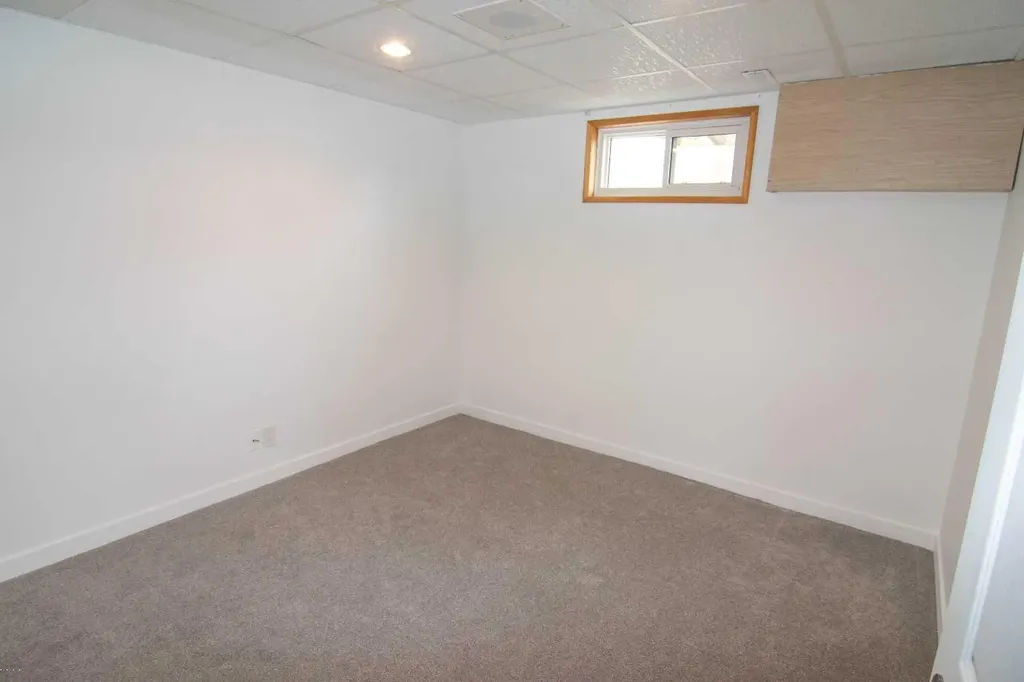 235 Avonburn Road SE Calgary AB T2H1N9