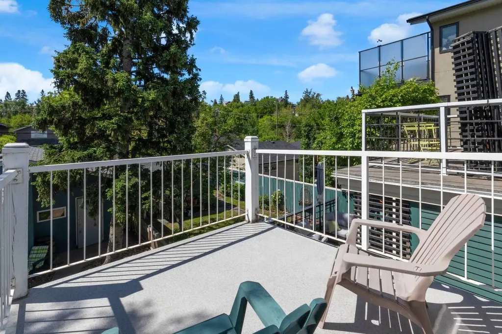 1733 13 Avenue SW Calgary AB T3C0V1