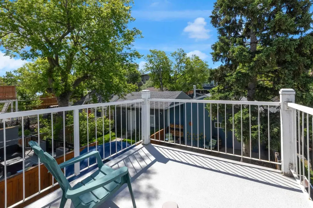 1733 13 Avenue SW Calgary AB T3C0V1