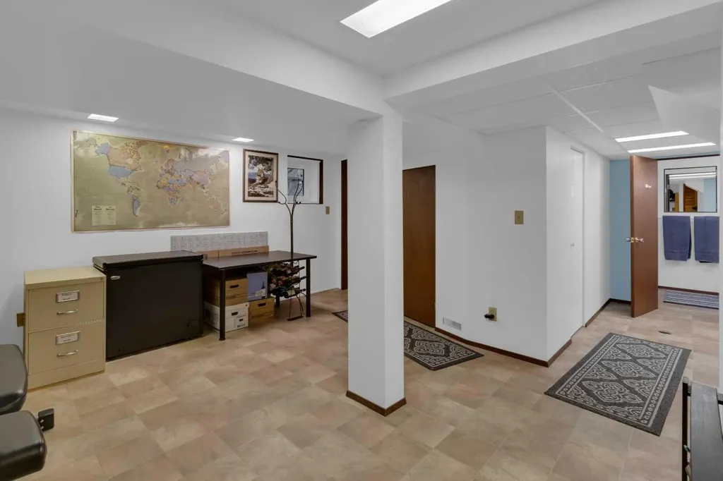 1733 13 Avenue SW Calgary AB T3C0V1