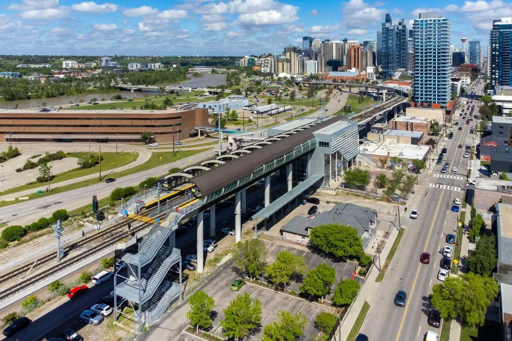 1733 13 Avenue SW Calgary AB T3C0V1