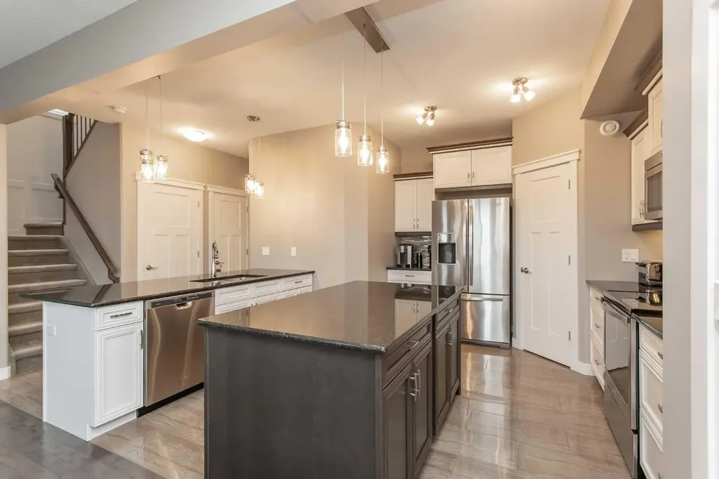 139 Morris Court Blackfalds AB T4M 0B2
