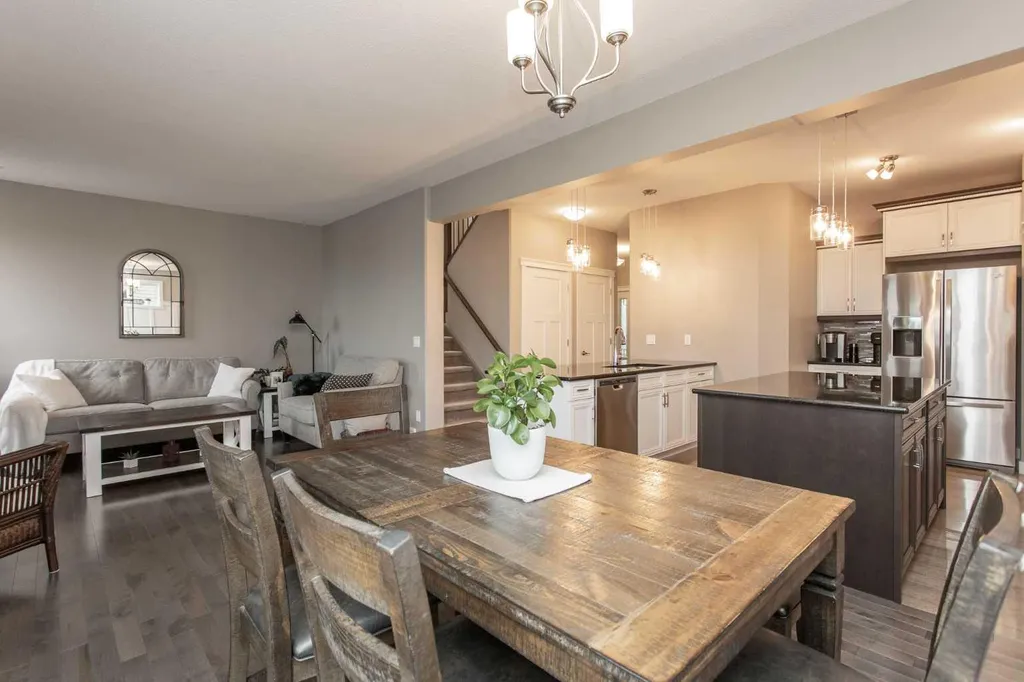 139 Morris Court Blackfalds AB T4M 0B2