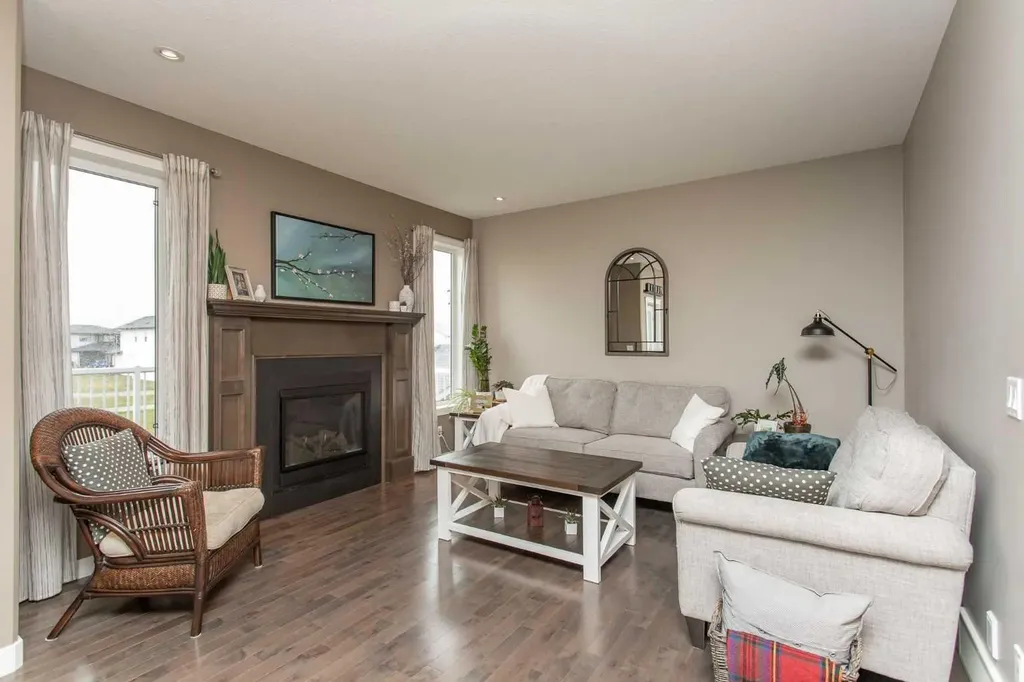 139 Morris Court Blackfalds AB T4M 0B2