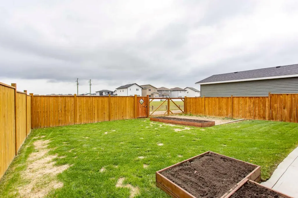 139 Morris Court Blackfalds AB T4M 0B2