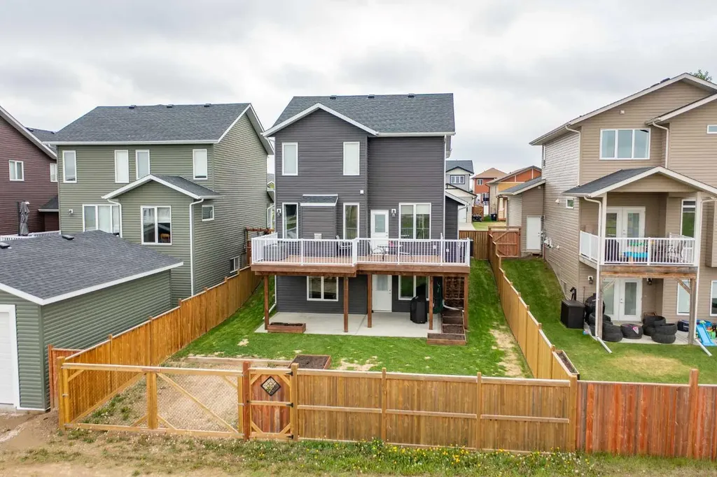139 Morris Court Blackfalds AB T4M 0B2