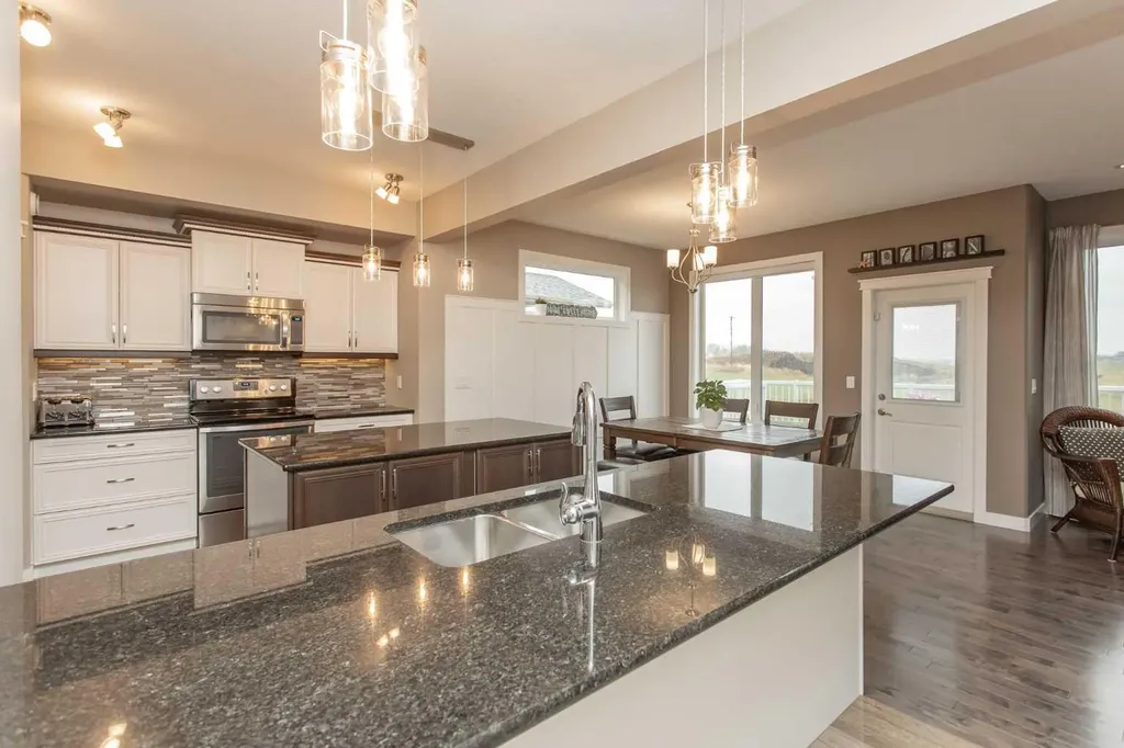 139 Morris Court Blackfalds AB T4M 0B2