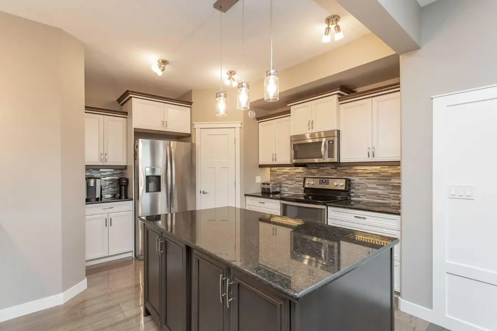 139 Morris Court Blackfalds AB T4M 0B2