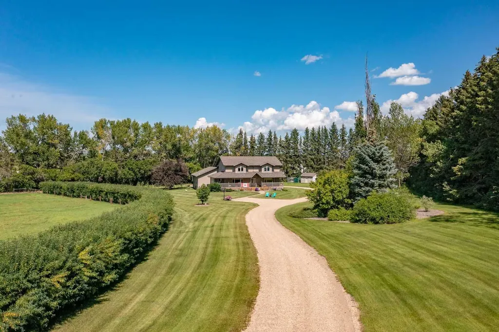 25028 Highway 595 Rural Red Deer County AB T4E 0T3