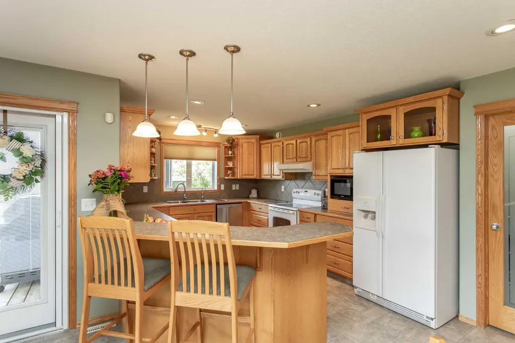25028 Highway 595 Rural Red Deer County AB T4E 0T3