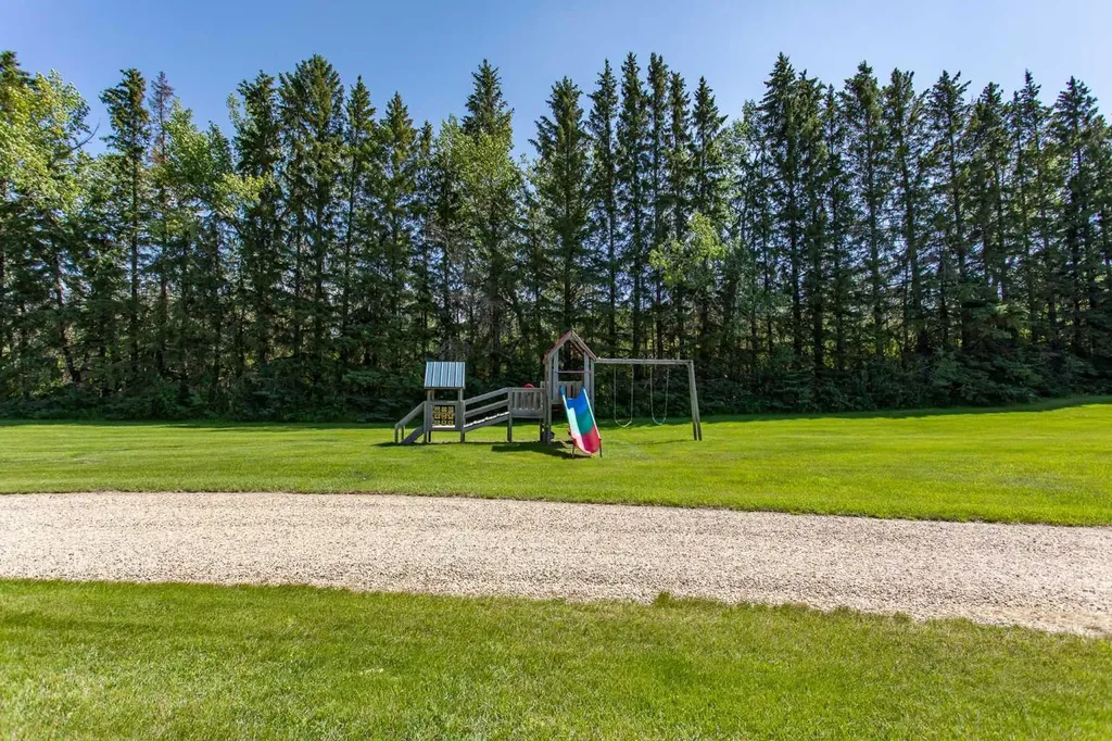 25028 Highway 595 Rural Red Deer County AB T4E 0T3