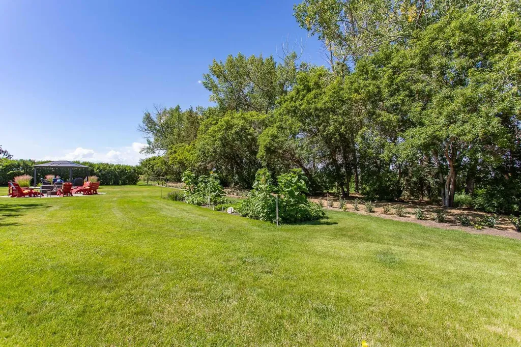25028 Highway 595 Rural Red Deer County AB T4E 0T3