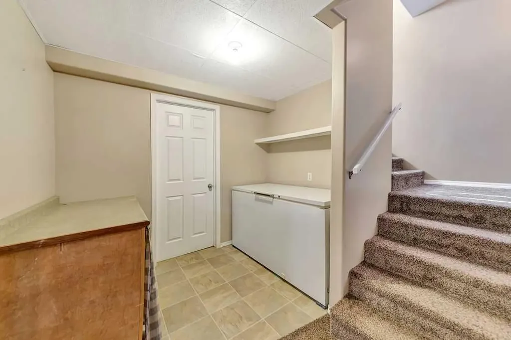 16 1st Street W Neilburg SK S0M 2C0