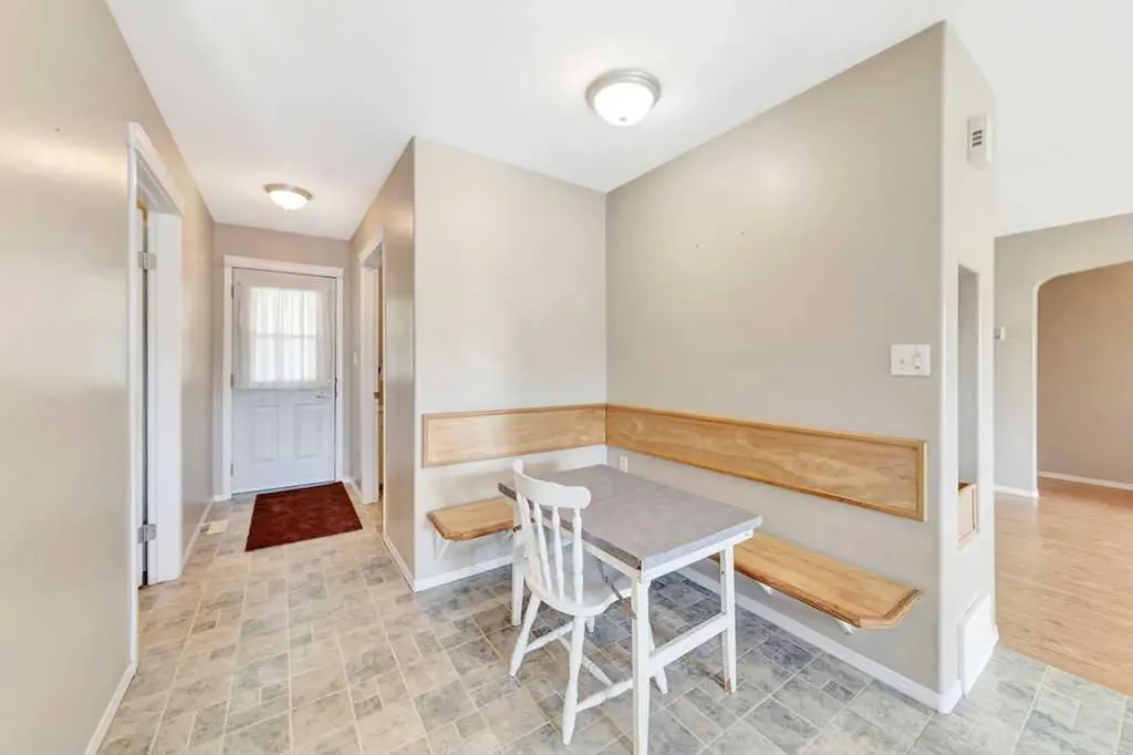 16 1st Street W Neilburg SK S0M 2C0