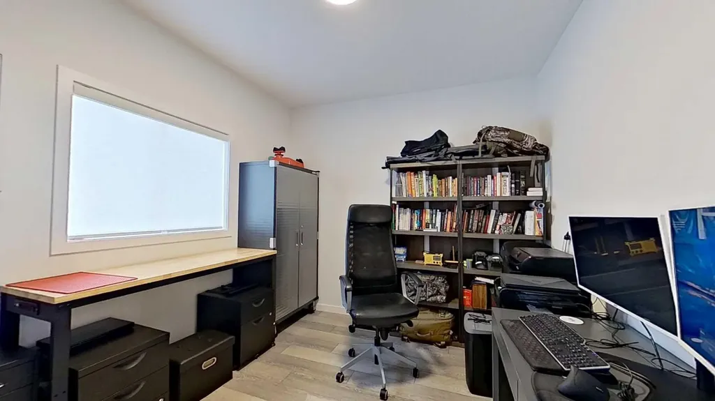 168 Magnolia Manor SE Calgary AB T3M 3J1