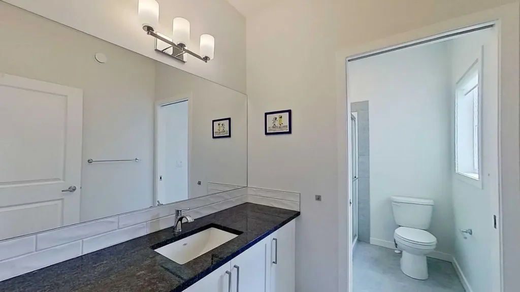 168 Magnolia Manor SE Calgary AB T3M 3J1