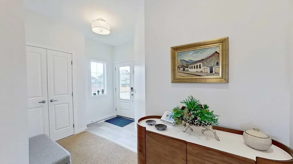 168 Magnolia Manor SE Calgary AB T3M 3J1