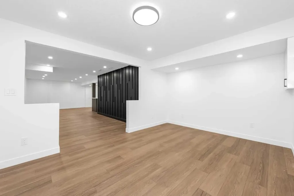 820 Archwood Road SE Calgary AB T2J 1C4