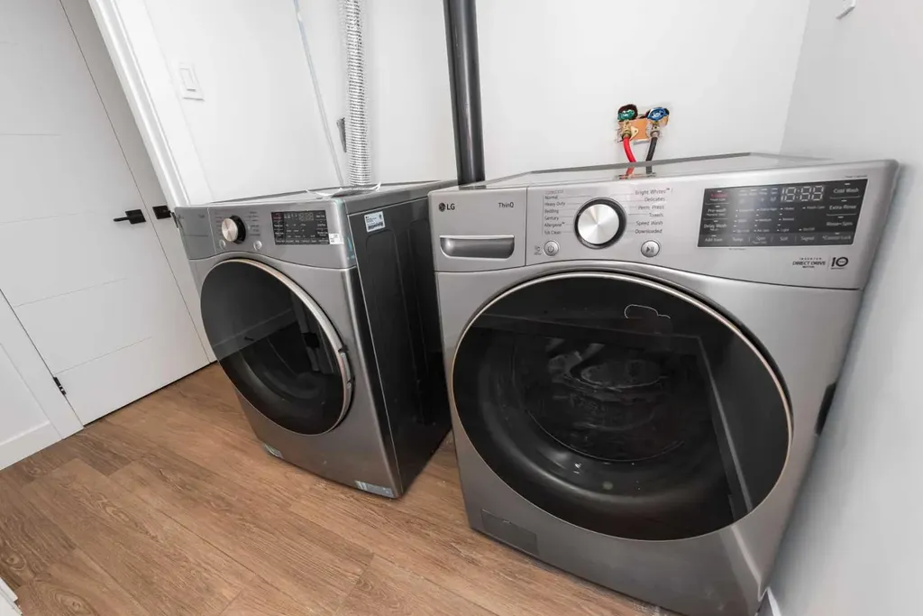 820 Archwood Road SE Calgary AB T2J 1C4