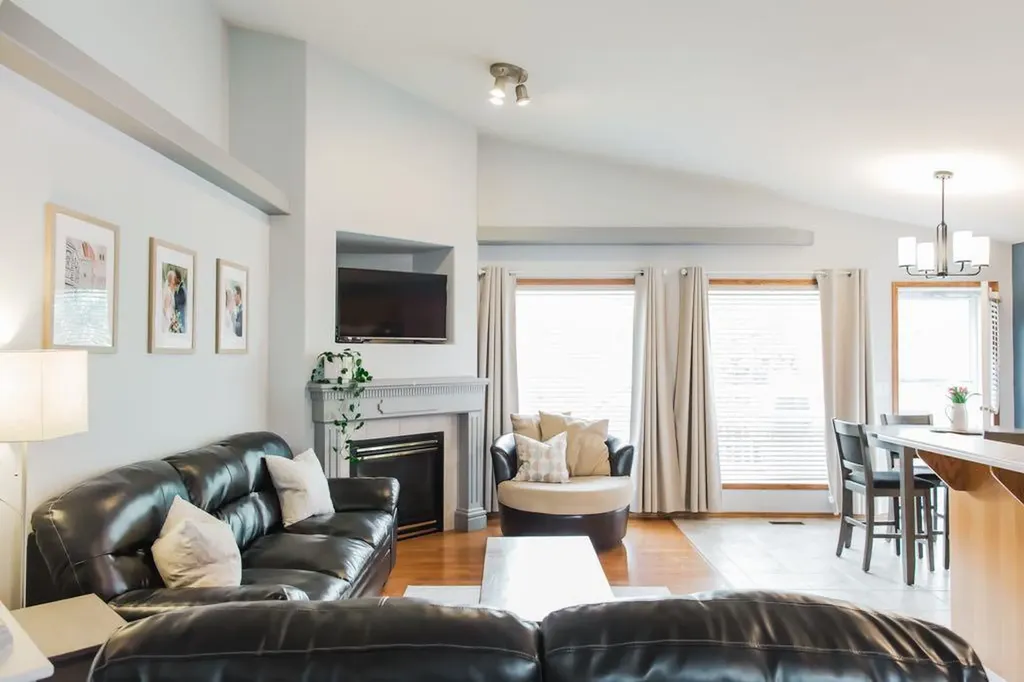 118 Pinnacle Way Grande Prairie AB T8W 2N9