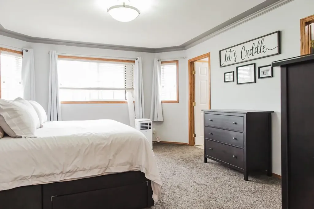 118 Pinnacle Way Grande Prairie AB T8W 2N9