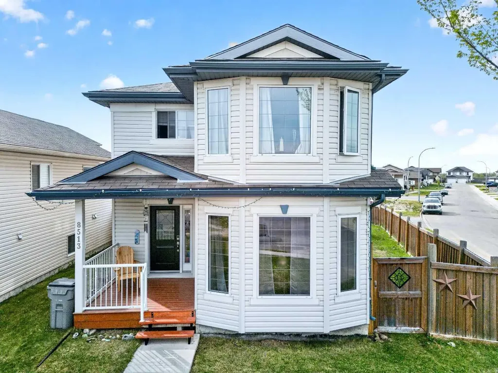 8513 102a Avenue Grande Prairie AB T8X 0K1