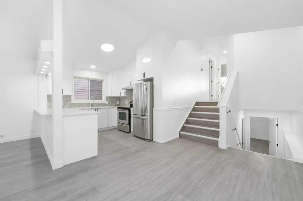 361 Martinwood Place NE Calgary AB T3J3H7