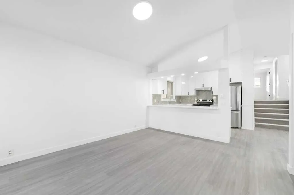 361 Martinwood Place NE Calgary AB T3J3H7