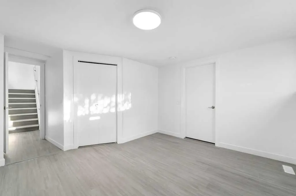 361 Martinwood Place NE Calgary AB T3J3H7
