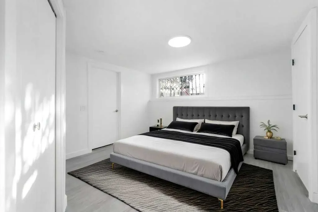 361 Martinwood Place NE Calgary AB T3J3H7