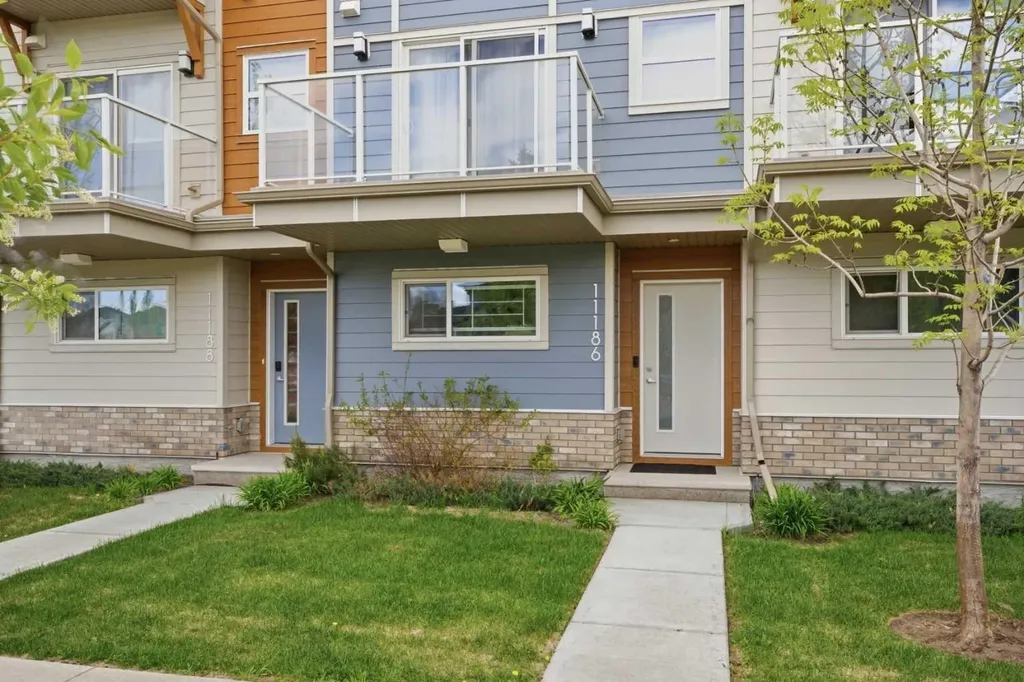 11186 Harvest Hills Gate NE Calgary AB T3K 2M7