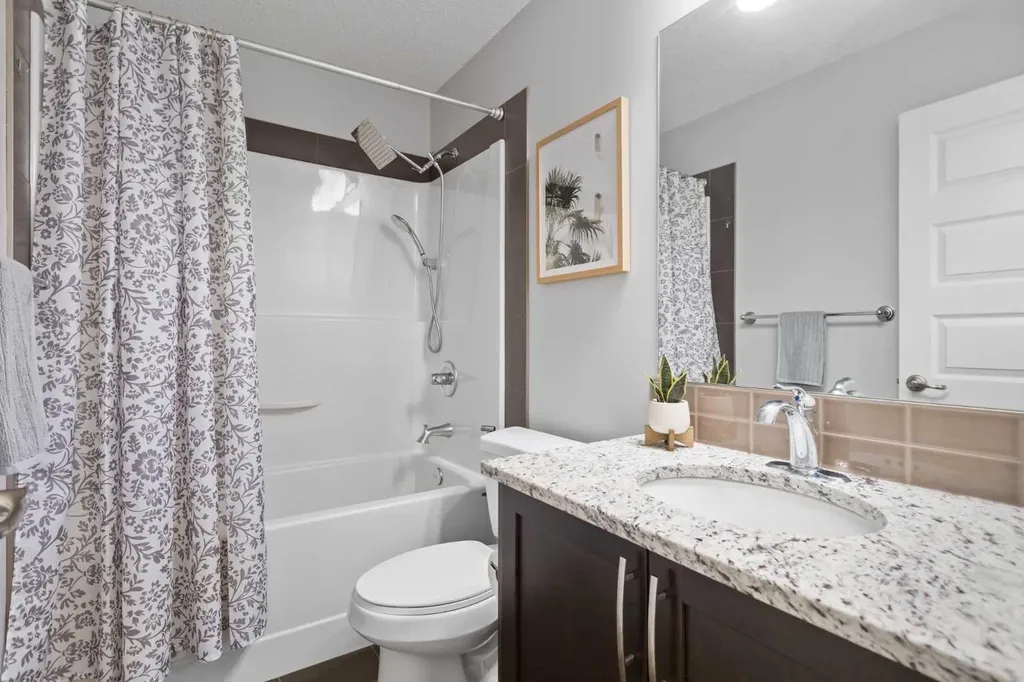230 Covecreek Circle NE Calgary AB T3K0W6