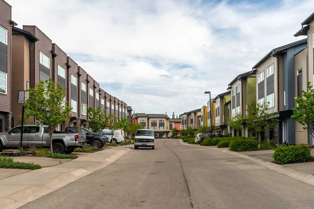 230 Covecreek Circle NE Calgary AB T3K0W6