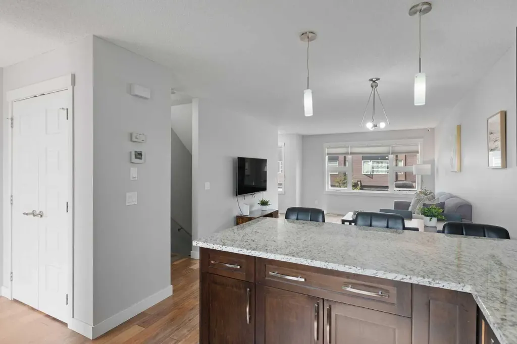 230 Covecreek Circle NE Calgary AB T3K0W6