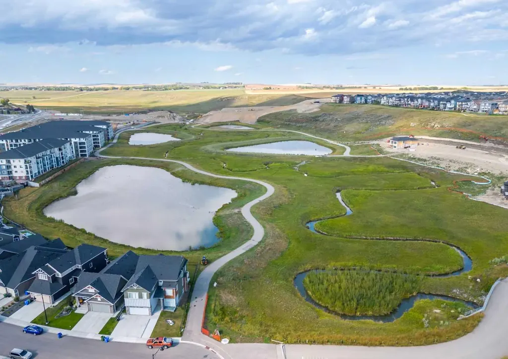 4 Sage Hill Rise NW Calgary AB T3R 2N1