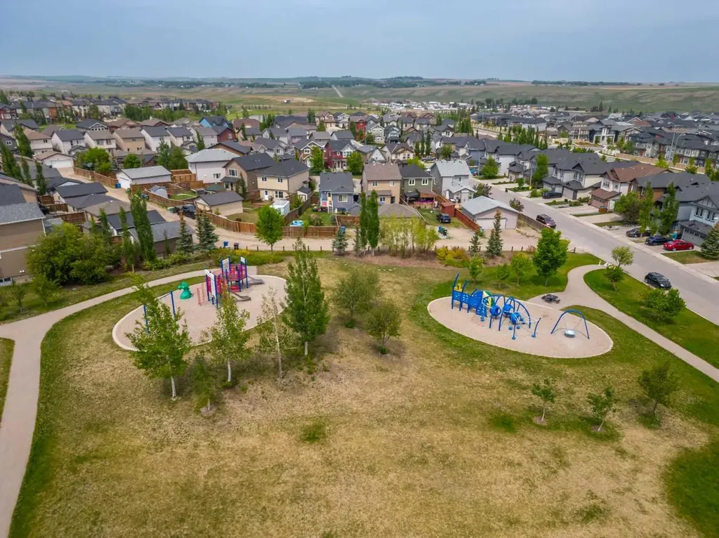 4 Sage Hill Rise NW Calgary AB T3R 2N1