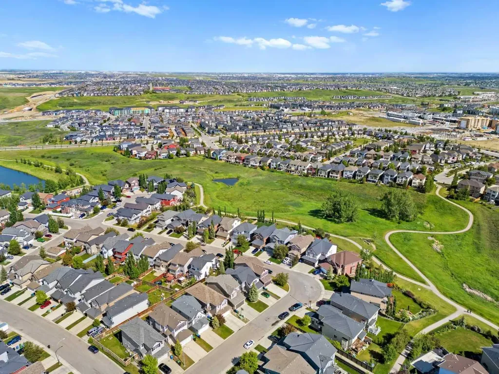 4 Sage Hill Rise NW Calgary AB T3R 2N1