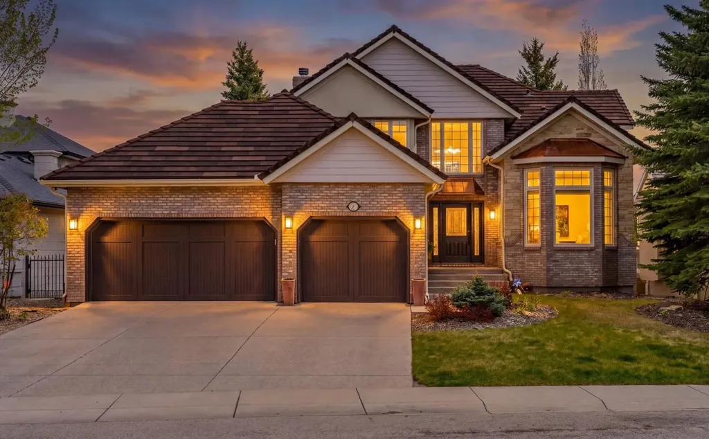 67 Sienna Hills View SW Calgary AB T3H 2Y9